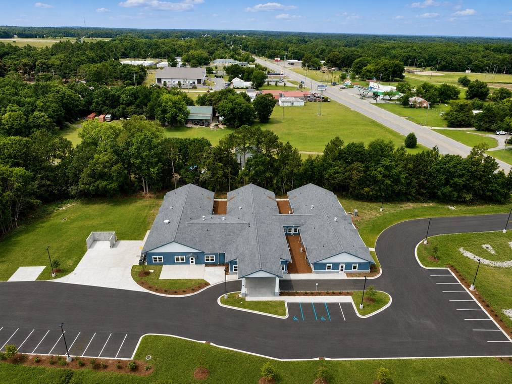 Serenity Living - 