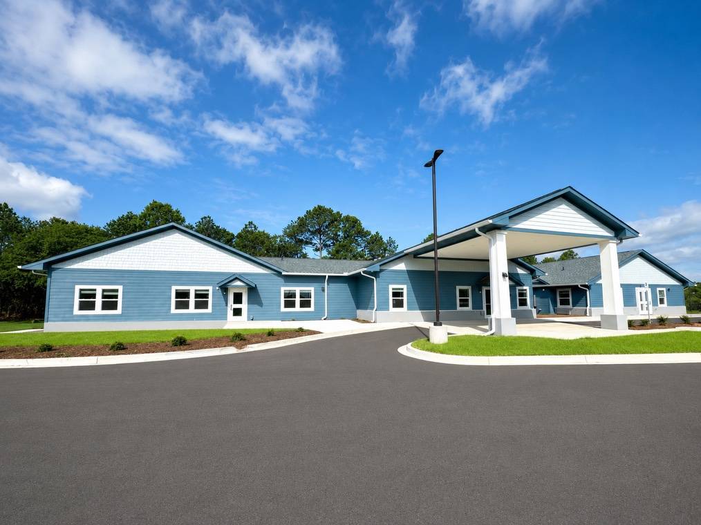 Serenity Living - 
